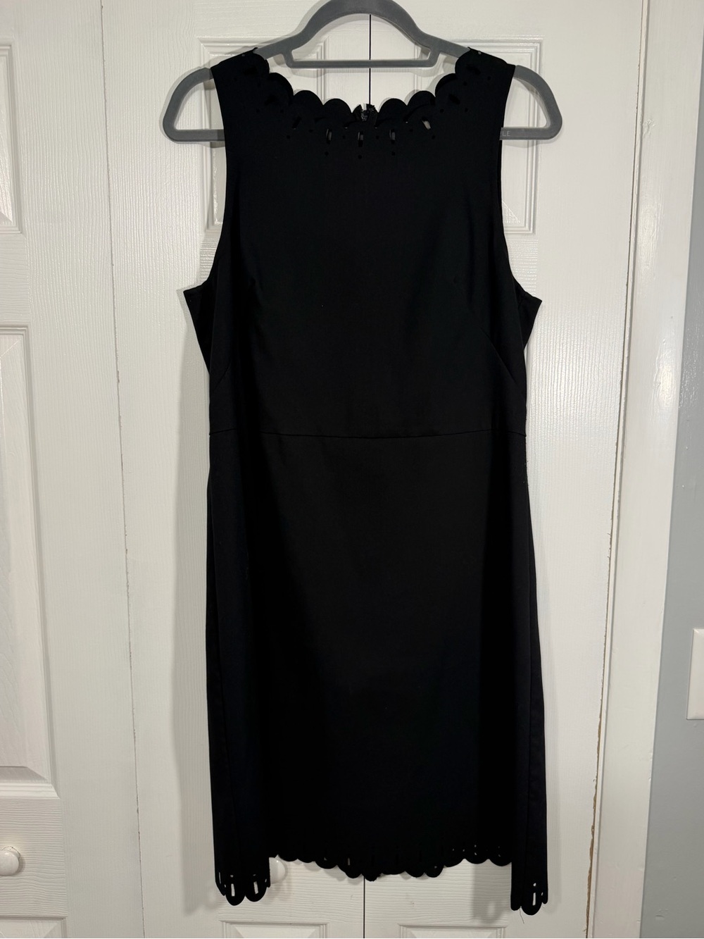 LOFT Scalloped Cutout Sheath Dress 12 Black